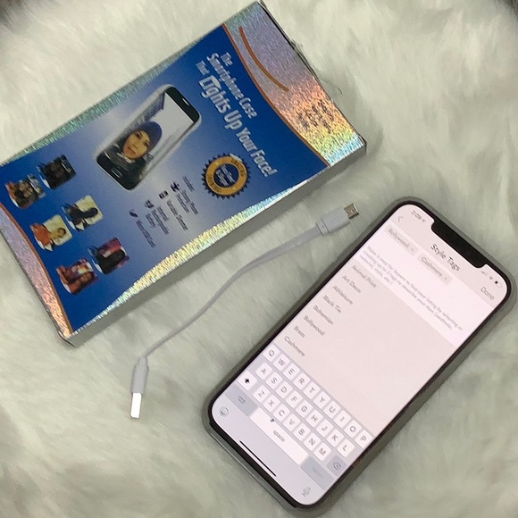 12 pro max Led light up selfie case - Picture 6 of 6